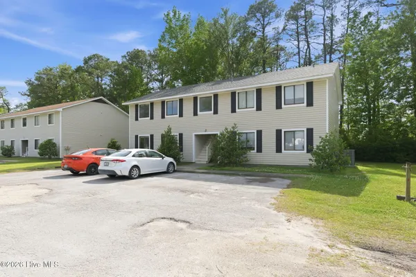 $990 | 201 Shipman Road, Unit 39, Havelock, NC 28532