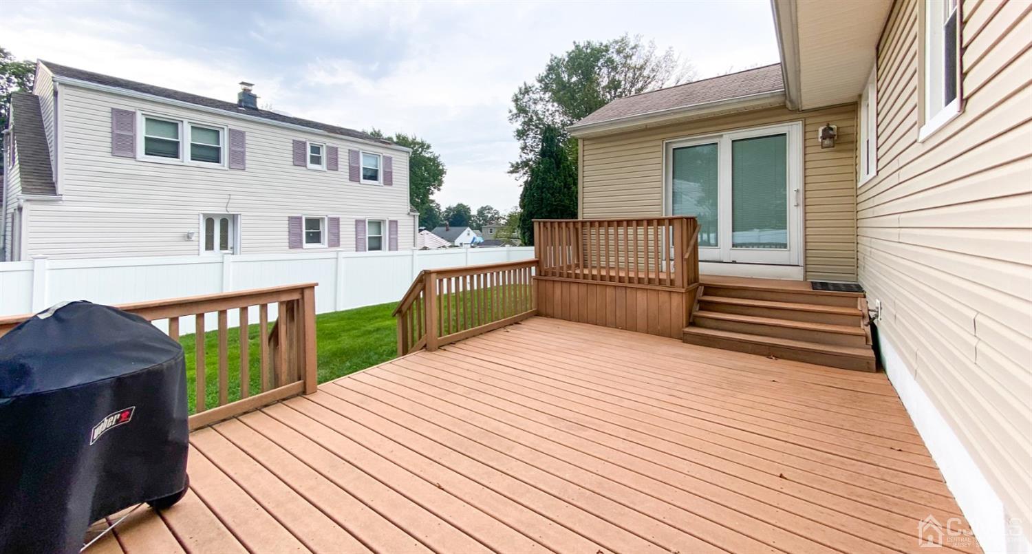 29 Hillcrest Road Colonia, NJ 07067 - Photo 12 of 14