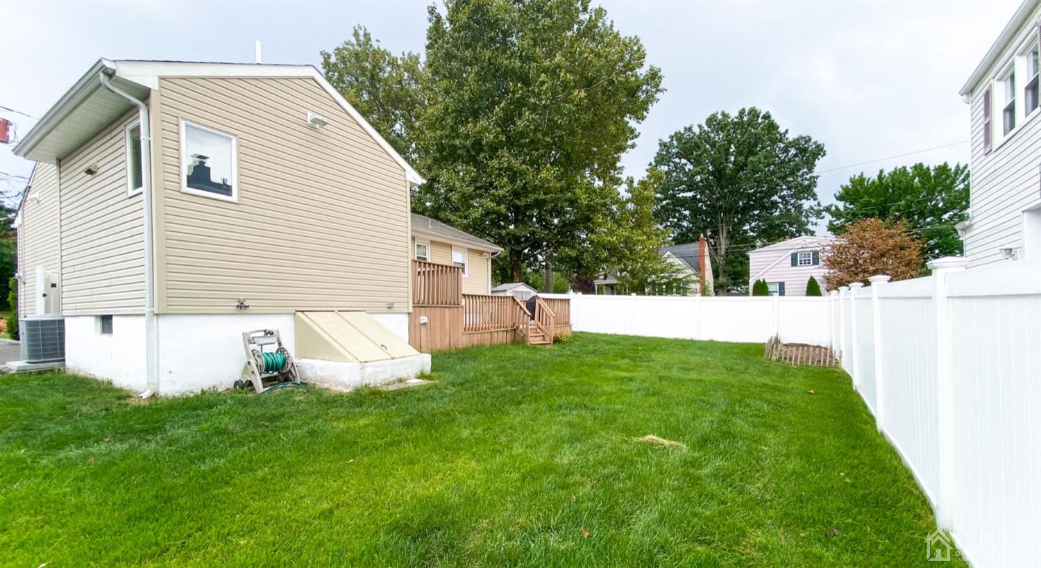 29 Hillcrest Road Colonia, NJ 07067 - Photo 14 of 14