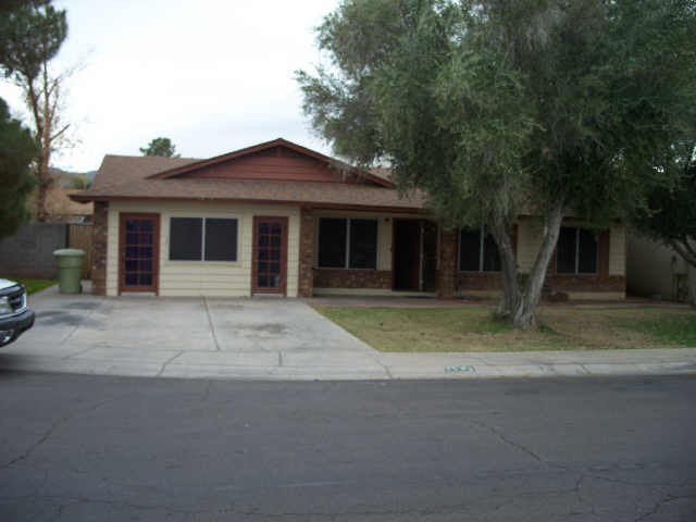 1523 East Carson Road Phoenix, AZ 85042 - Photo 1 of 5 Primary Photo