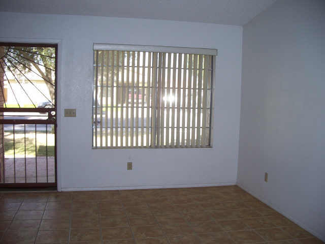 1523 East Carson Road Phoenix, AZ 85042 - Photo 2 of 5 Additional Photo