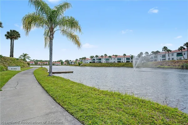 $95,000 | 4869 Casablanca Circle, Unit G22, Sebring, FL 33870