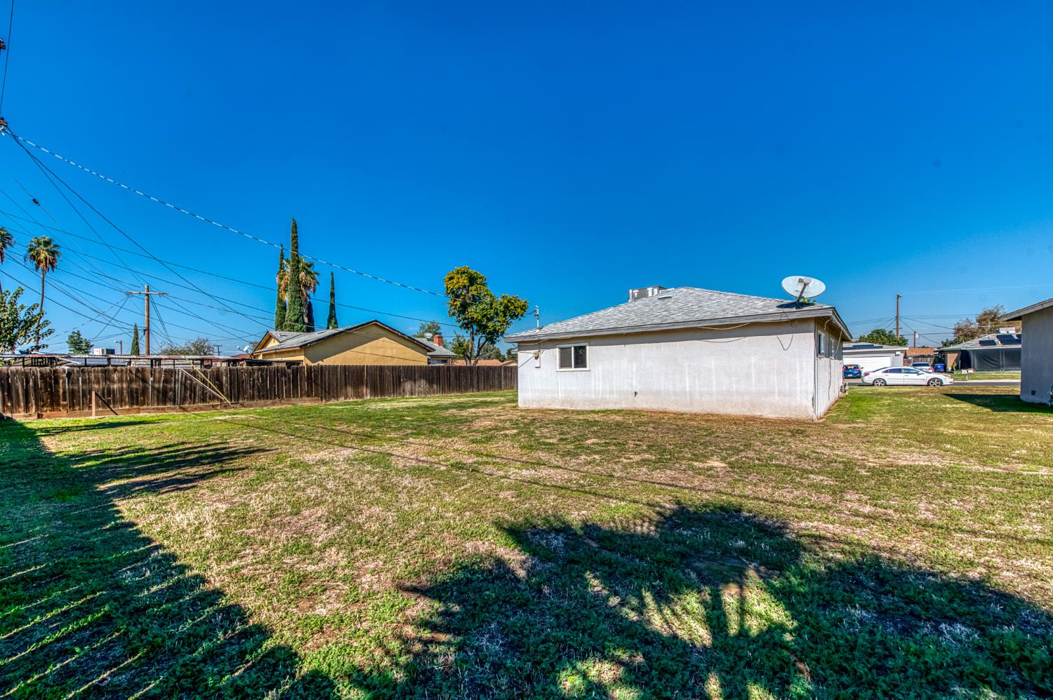 8625 La Vaca Way Hanford, CA 93230 - Photo 27 of 33 a swimming pool view with a seating space