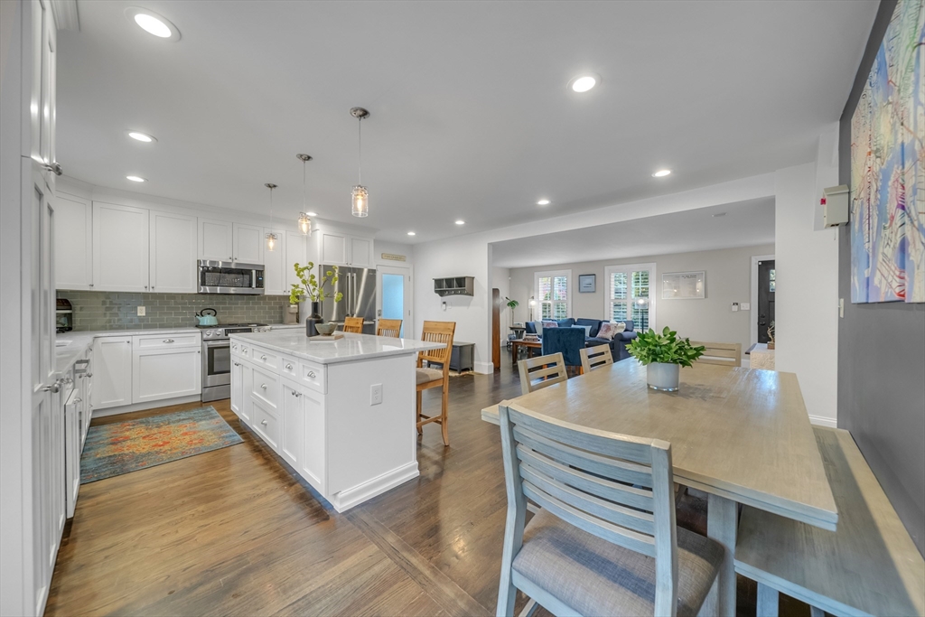 71 Bacon Street Natick, MA 01760 - Photo 12 of 41