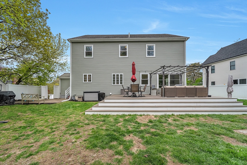 71 Bacon Street Natick, MA 01760 - Photo 36 of 41