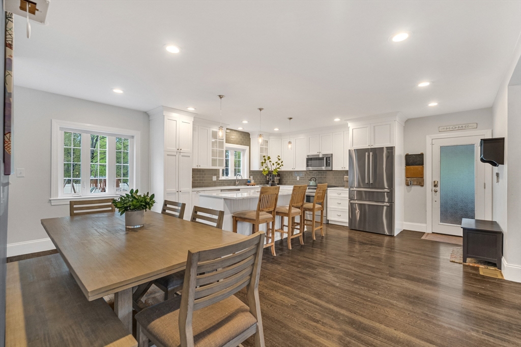 71 Bacon Street Natick, MA 01760 - Photo 8 of 41