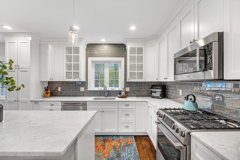 71 Bacon Street Natick, MA 01760 - Photo 9 of 41