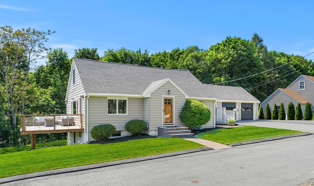 13 Curtis Street Lynn, MA 01905 - Photo 1 of 39