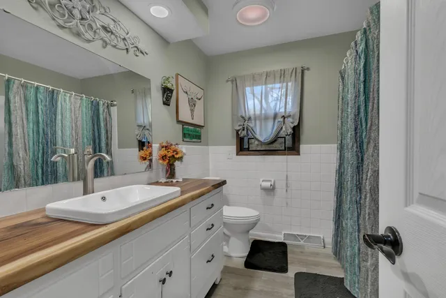 $310,000 | 1825 Frontage Road North, Waite Park, MN 56387