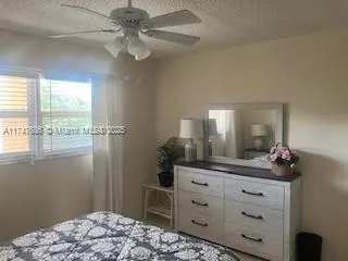 $4,000 | 1541 South Ocean Boulevard, Unit 213, Lauderdale-by-the-Sea, FL 33062