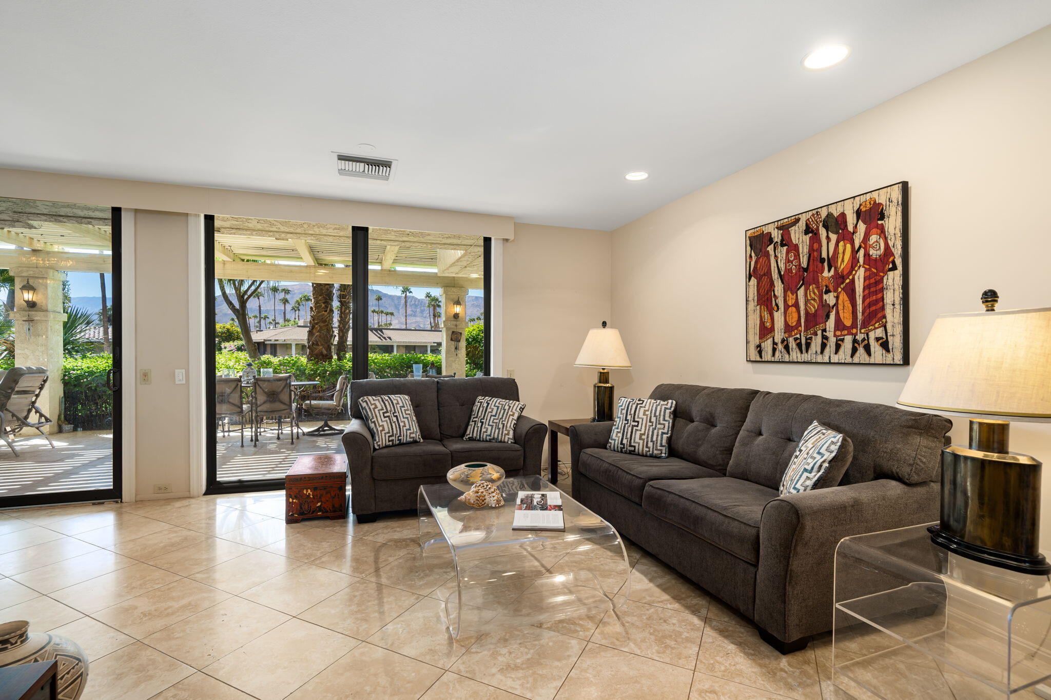 14 Reed Court Rancho Mirage, CA 92270 - Photo 12 of 36 Family Room