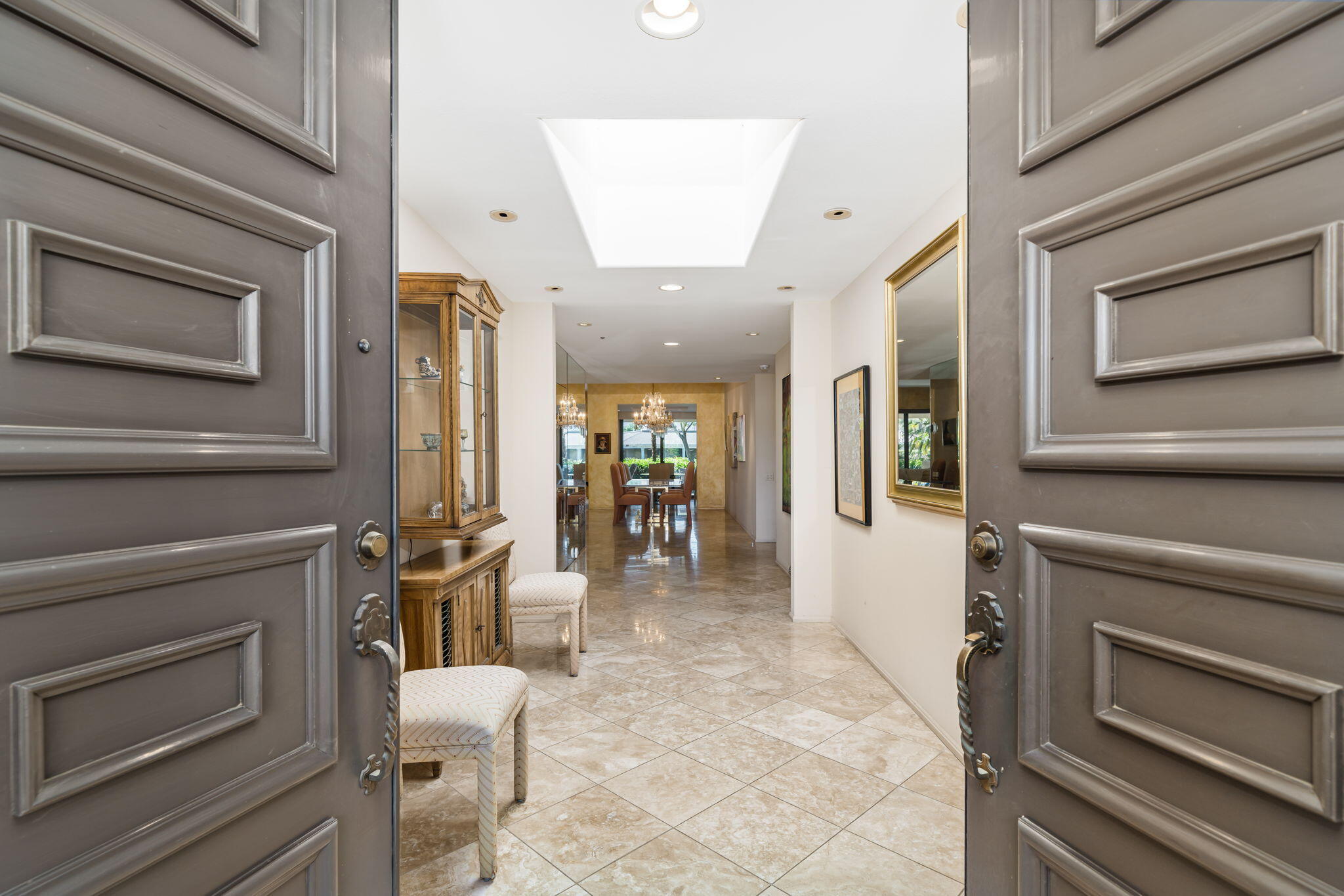 14 Reed Court Rancho Mirage, CA 92270 - Photo 18 of 36 Front Entry