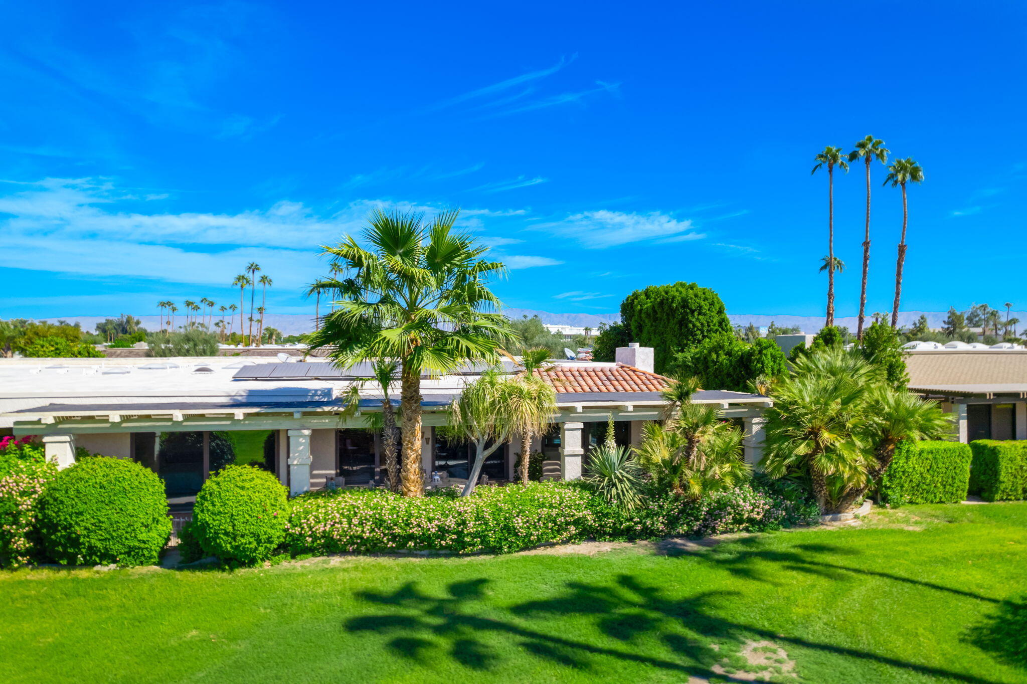 14 Reed Court Rancho Mirage, CA 92270 - Photo 23 of 36 Back View of Home