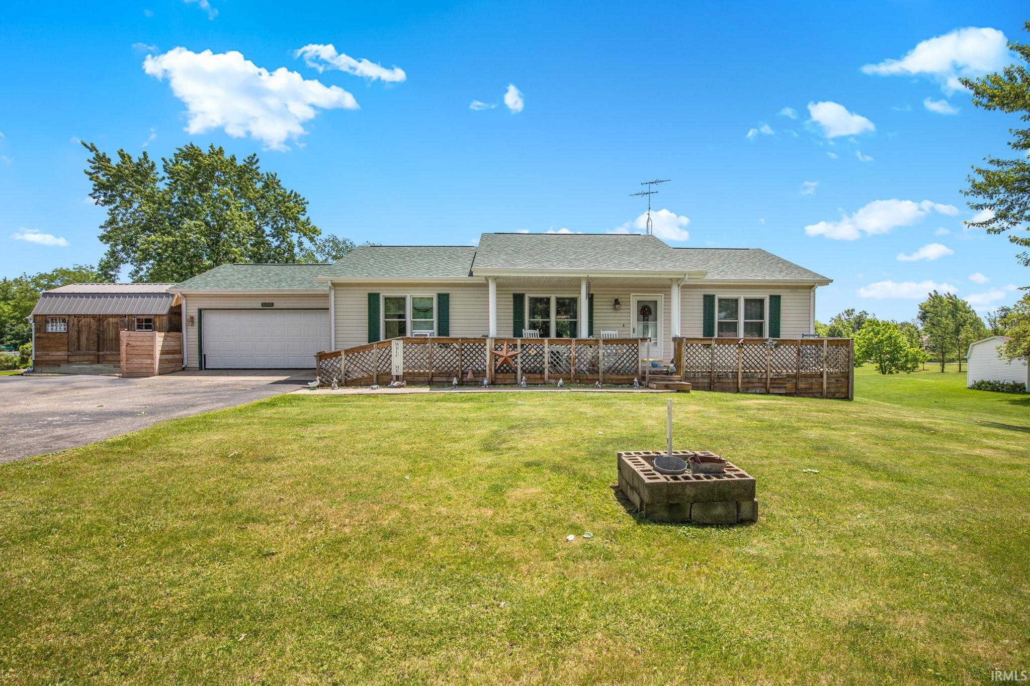 855 South 8th Street Upland, IN 46989 - Photo 2 of 43