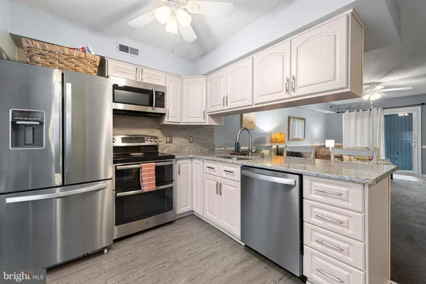 $305,000 | 9815 Stephen Decatur Highway, Unit 14, Ocean City, MD 21842