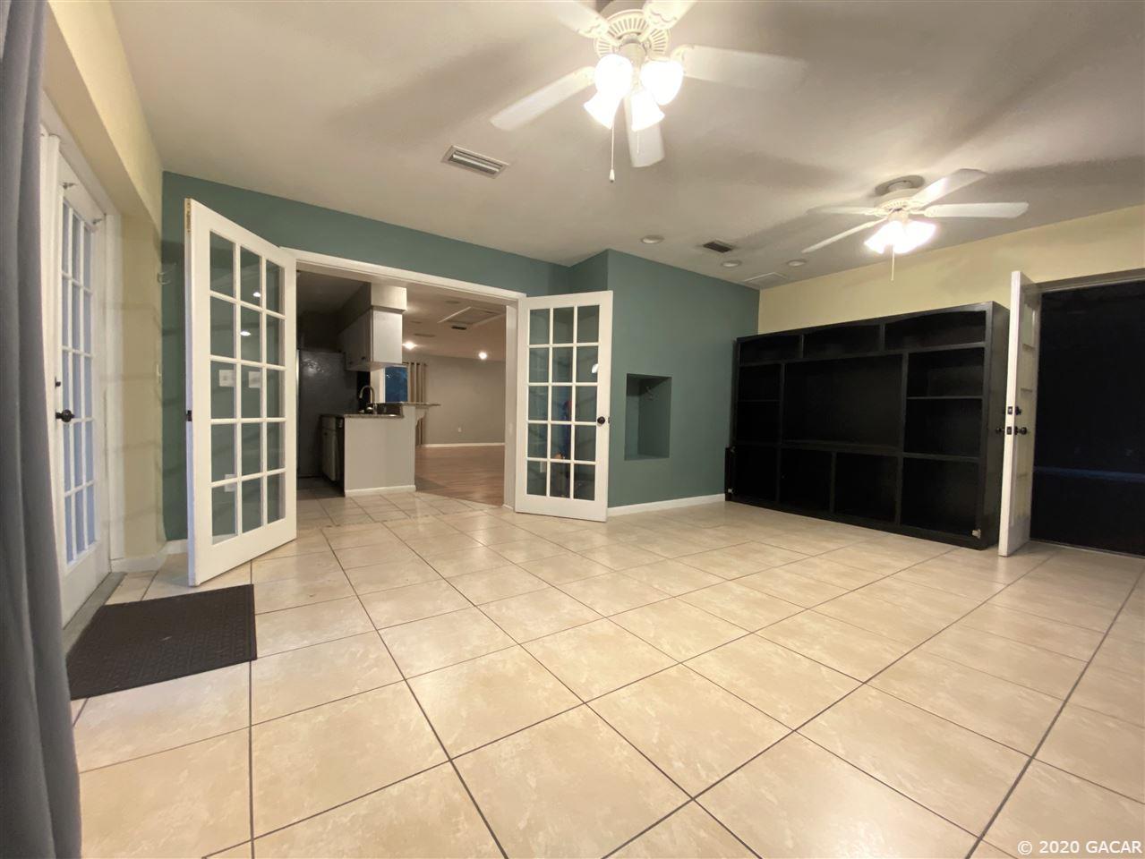 3745 Southwest 6th Place Gainesville, FL 32607 - Photo 6 of 22