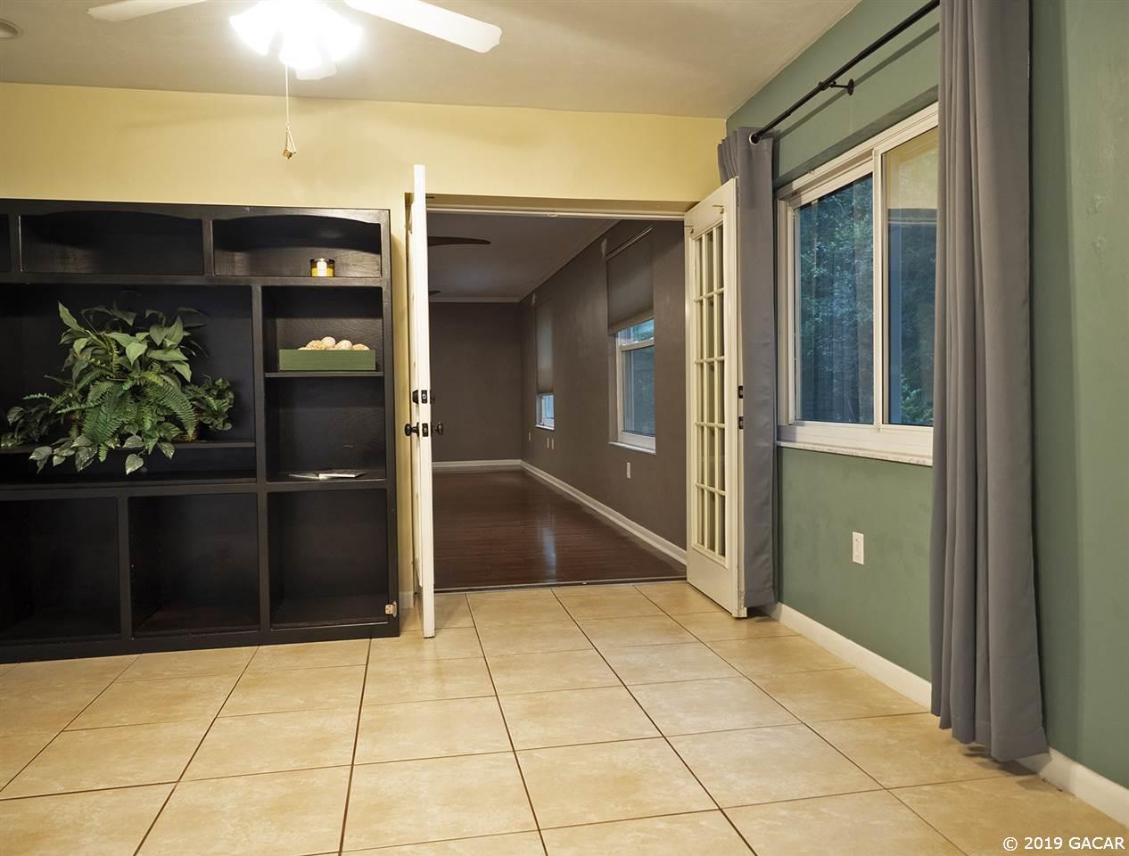 3745 Southwest 6th Place Gainesville, FL 32607 - Photo 8 of 22