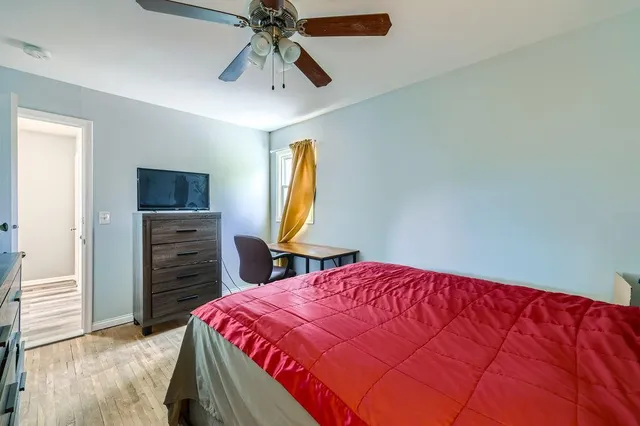 $2,400 | 7724 Major Avenue North, Brooklyn Park, MN 55443