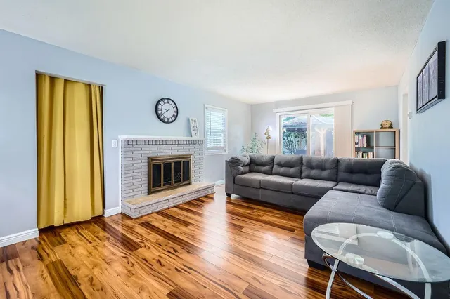 $2,400 | 7724 Major Avenue North, Brooklyn Park, MN 55443