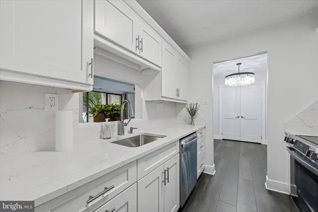 $2,400 | 40 Le Forge Court, Chesterbrook, PA 19087