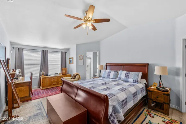 $1,300,000 | 1150 North Three Bears Loop, Parks, AZ 86018