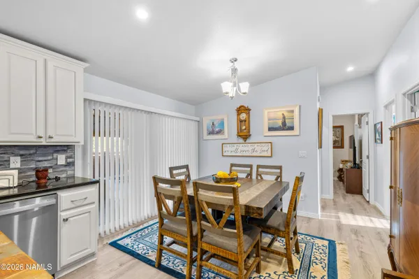 $1,300,000 | 1150 North Three Bears Loop, Parks, AZ 86018