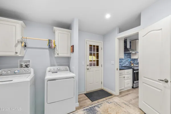 $1,300,000 | 1150 North Three Bears Loop, Parks, AZ 86018