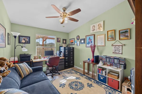 $1,300,000 | 1150 North Three Bears Loop, Parks, AZ 86018