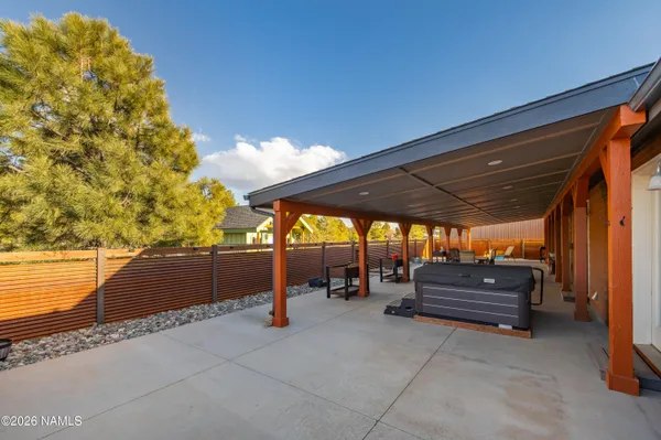 $1,300,000 | 1150 North Three Bears Loop, Parks, AZ 86018