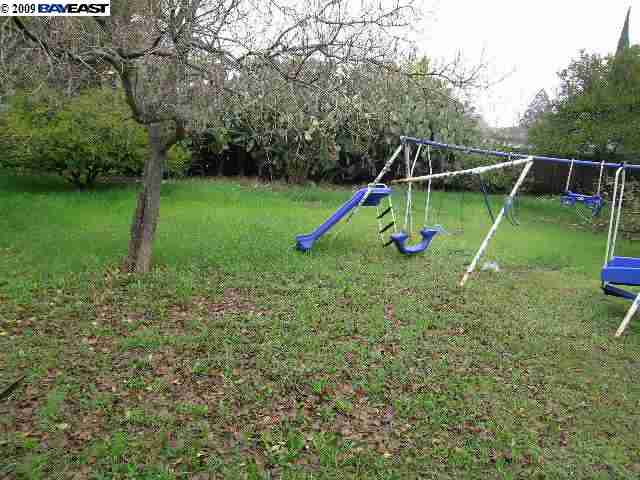 186 East Leland Road Pittsburg, CA 94565 - Photo 9 of 9