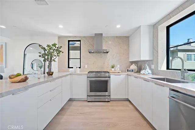 $995,000 | 200 South 2nd Avenue, Unit A, Arcadia, CA 91006