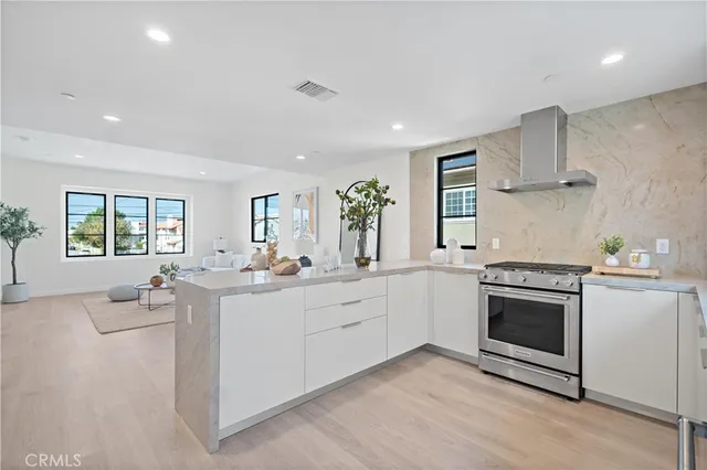 $995,000 | 200 South 2nd Avenue, Unit A, Arcadia, CA 91006