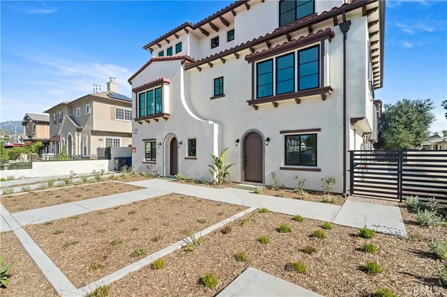 $995,000 | 200 South 2nd Avenue, Unit A, Arcadia, CA 91006
