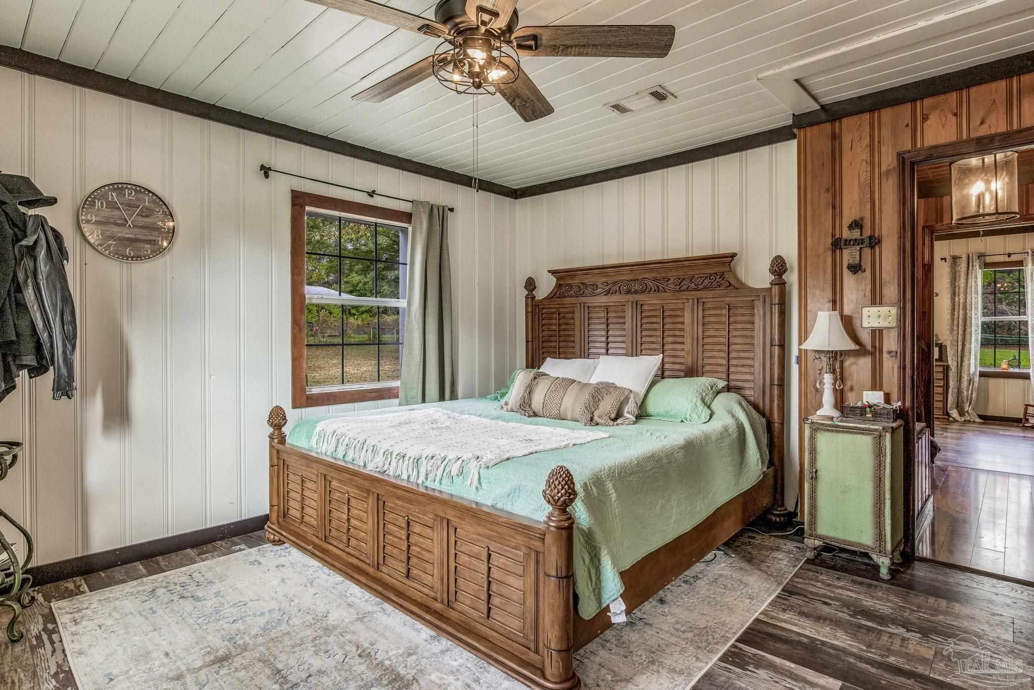 110 Glover Road Century, FL 32535 - Photo 4 of 41
