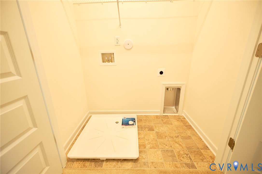 214 Greenpark Road Sandston, VA 23150 - Photo 19 of 50 Laundry area featuring hookup for a washing machin