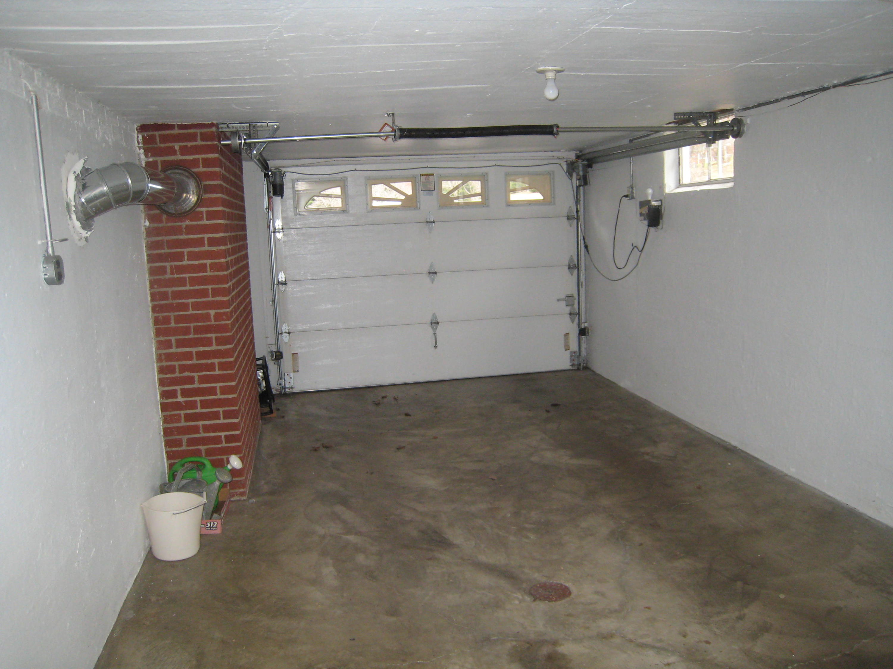 6825 Dallas Road Roanoke, VA 24019 - Photo 19 of 21 IMG_0965 (1)
