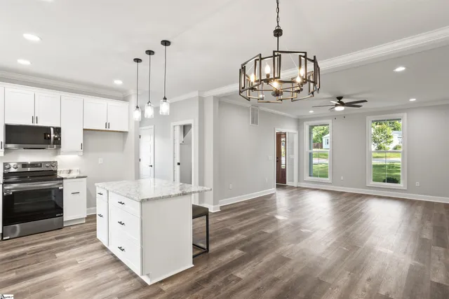 $3,700 | 401 Old Augusta Road, Greenville, SC 29605