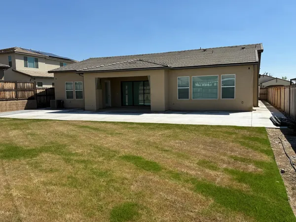 $799,000 | 1015 Horizon Drive, Madera, CA 93636