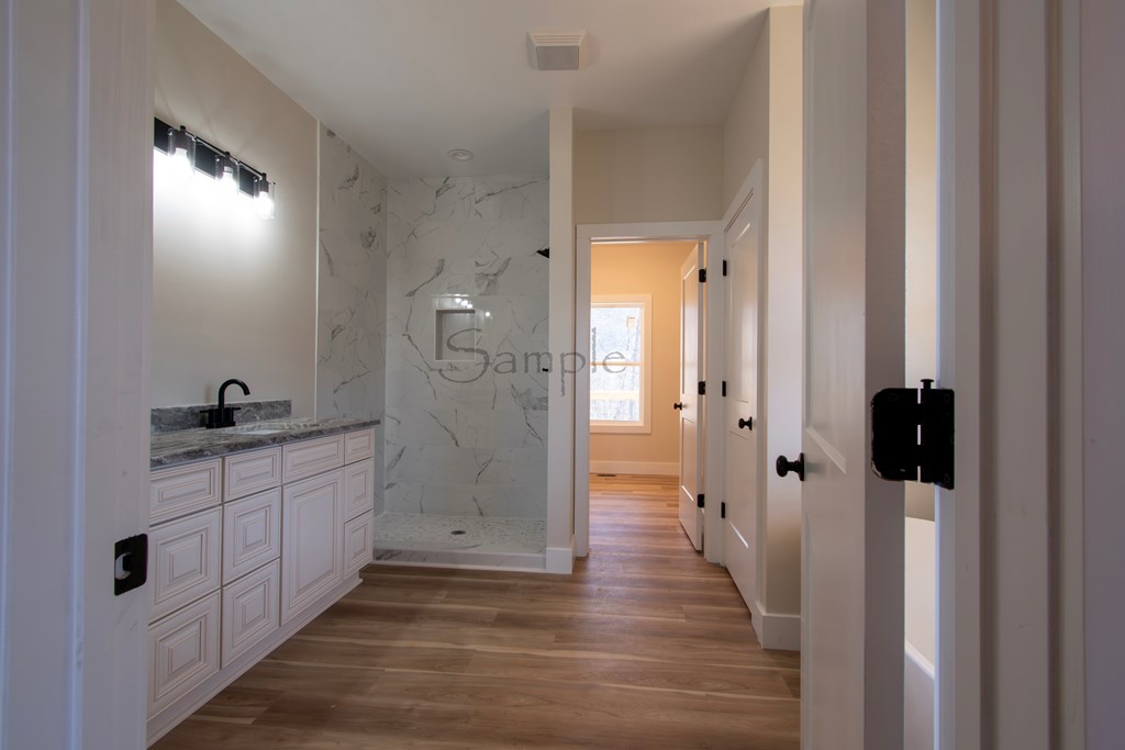 4 Caldwell Road Brasstown, NC 28902 - Photo 11 of 22 Gallery Image 11