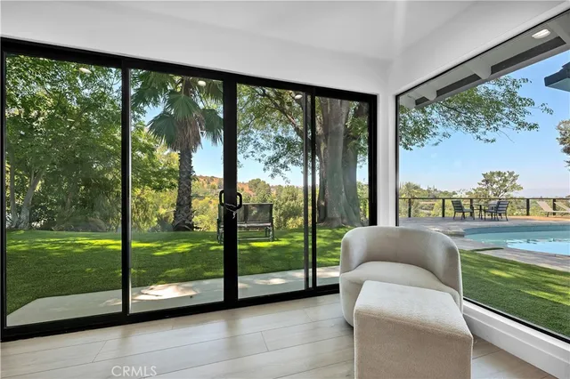 $12,900 | 17072 Oak View Drive, Encino, CA 91436