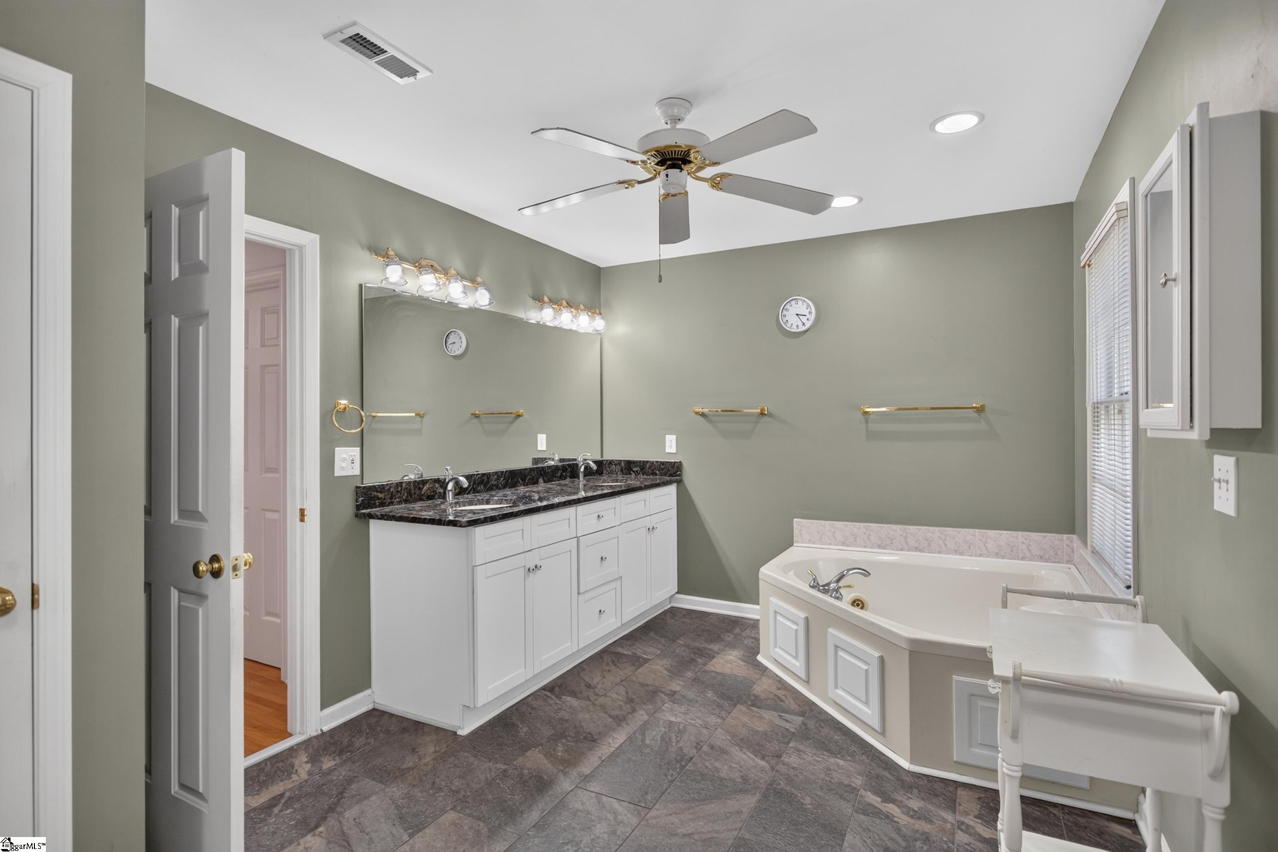 112 Santee Trail Clemson, SC 29631 - Photo 23 of 50