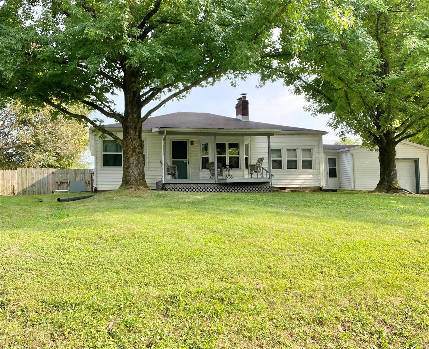 9712 Holy Cross Road Fairview Heights, IL 62208 - Photo 2 of 52 Gallery Image 2