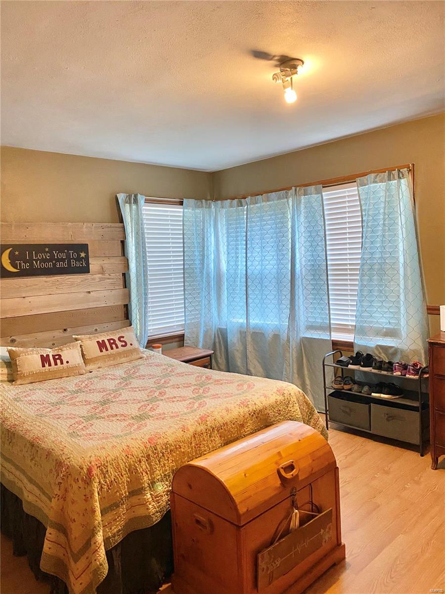 9712 Holy Cross Road Fairview Heights, IL 62208 - Photo 27 of 52 Gallery Image 27