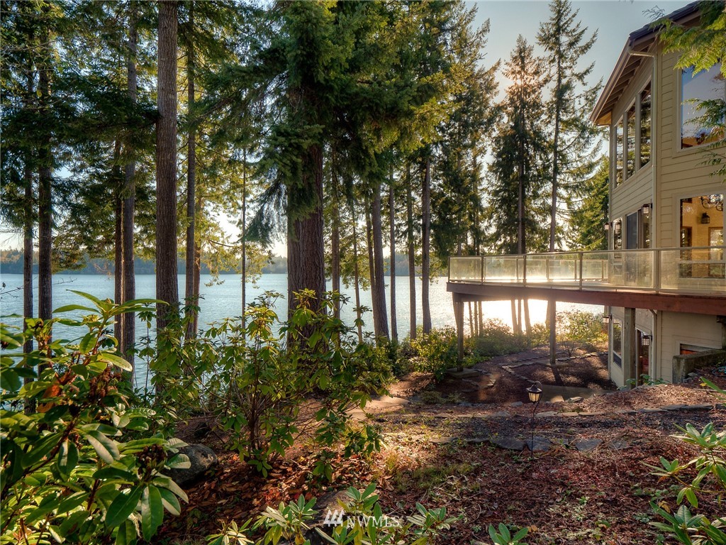 301 East Robbins Road Grapeview, WA 98546 - Photo 30 of 35 Gallery Image 30