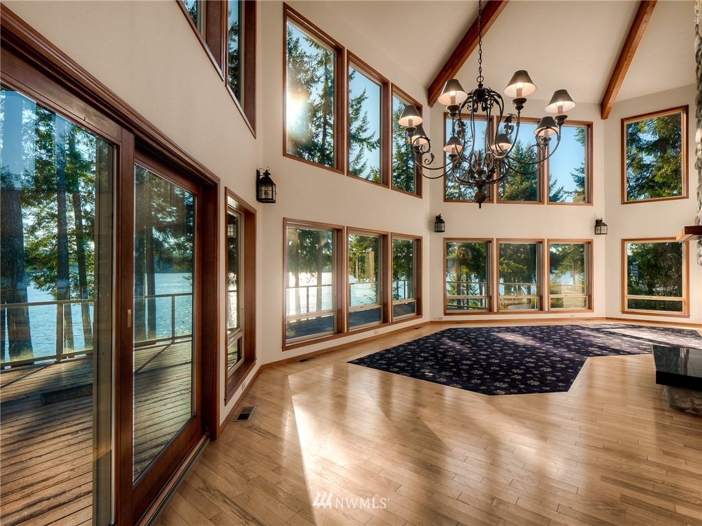301 East Robbins Road Grapeview, WA 98546 - Photo 8 of 35 Gallery Image 8