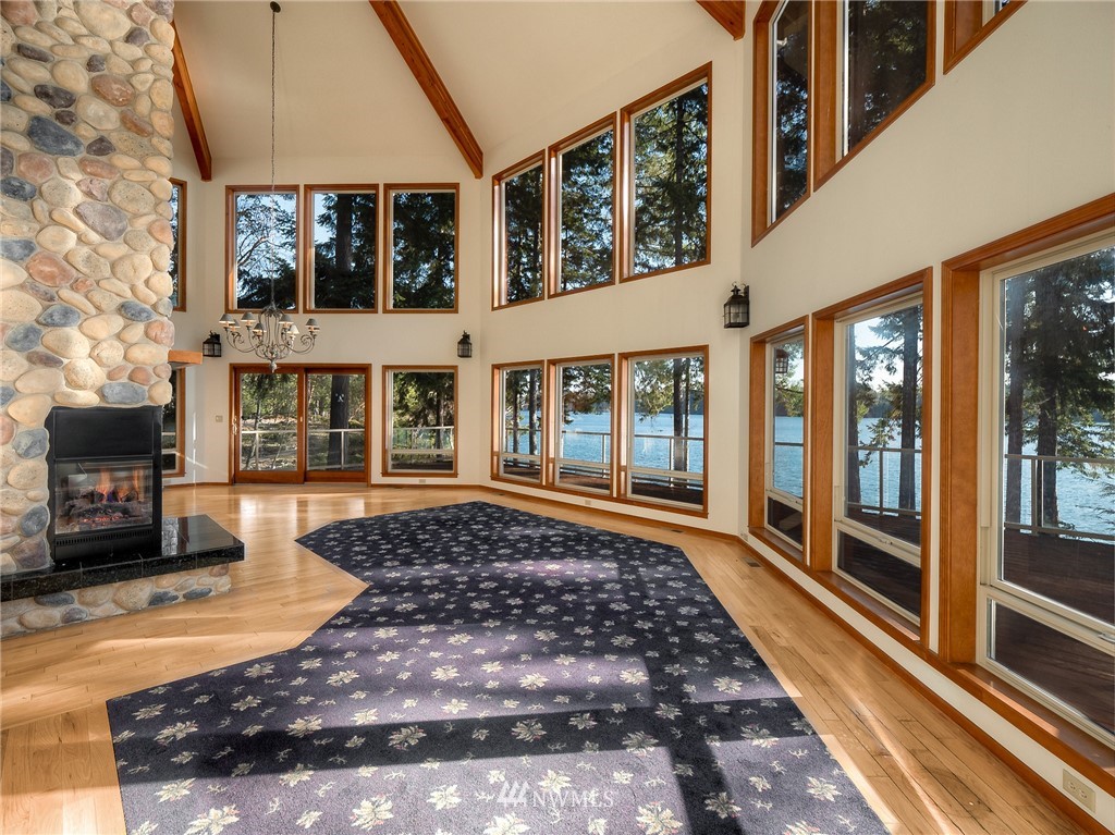 301 East Robbins Road Grapeview, WA 98546 - Photo 9 of 35 Gallery Image 9
