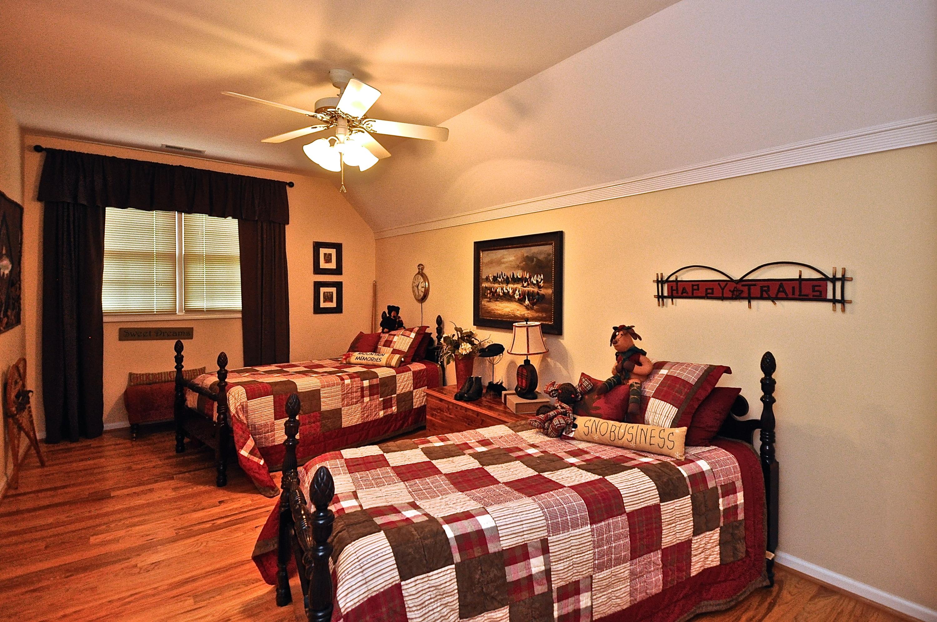 215 Kelly Ridge Road Townsend, TN 37882 - Photo 35 of 39 DSC_0990