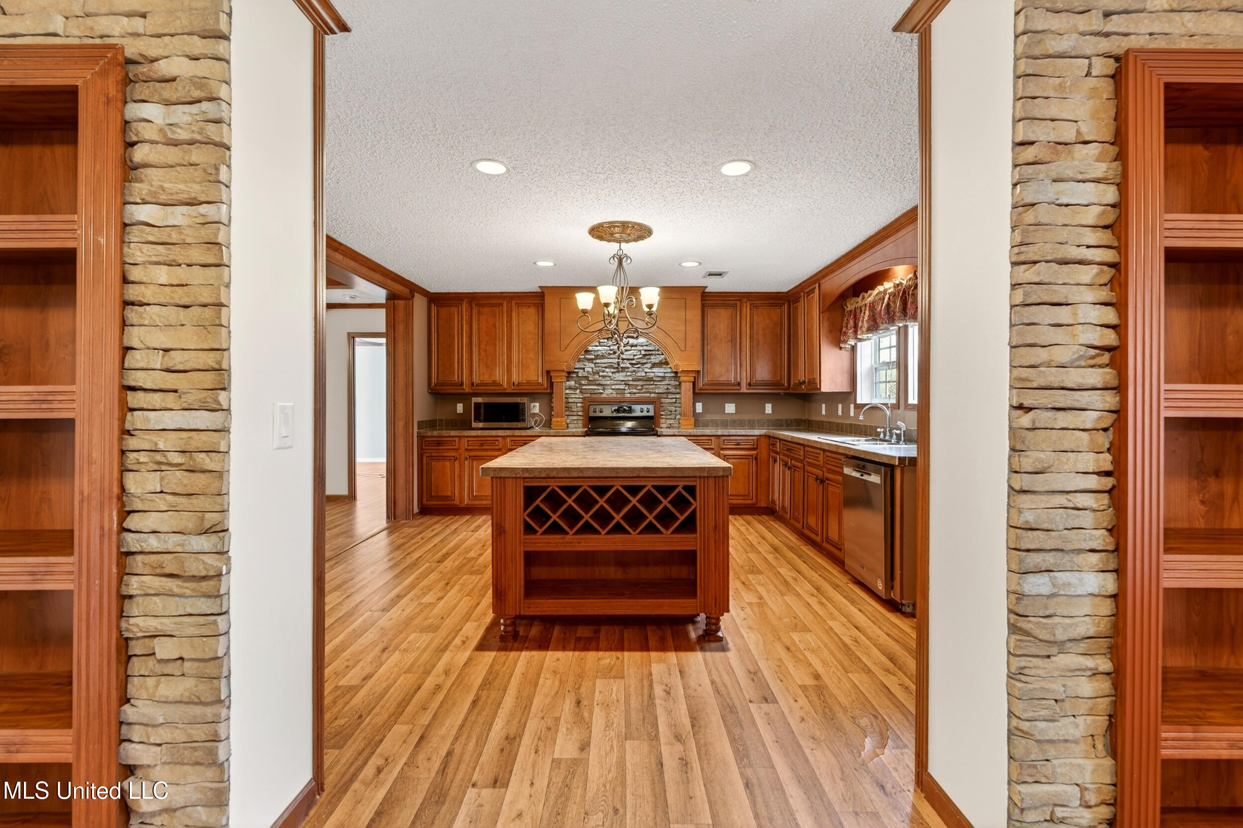 21041 Success Road Saucier, MS 39574 - Photo 13 of 59 13_dining room 5