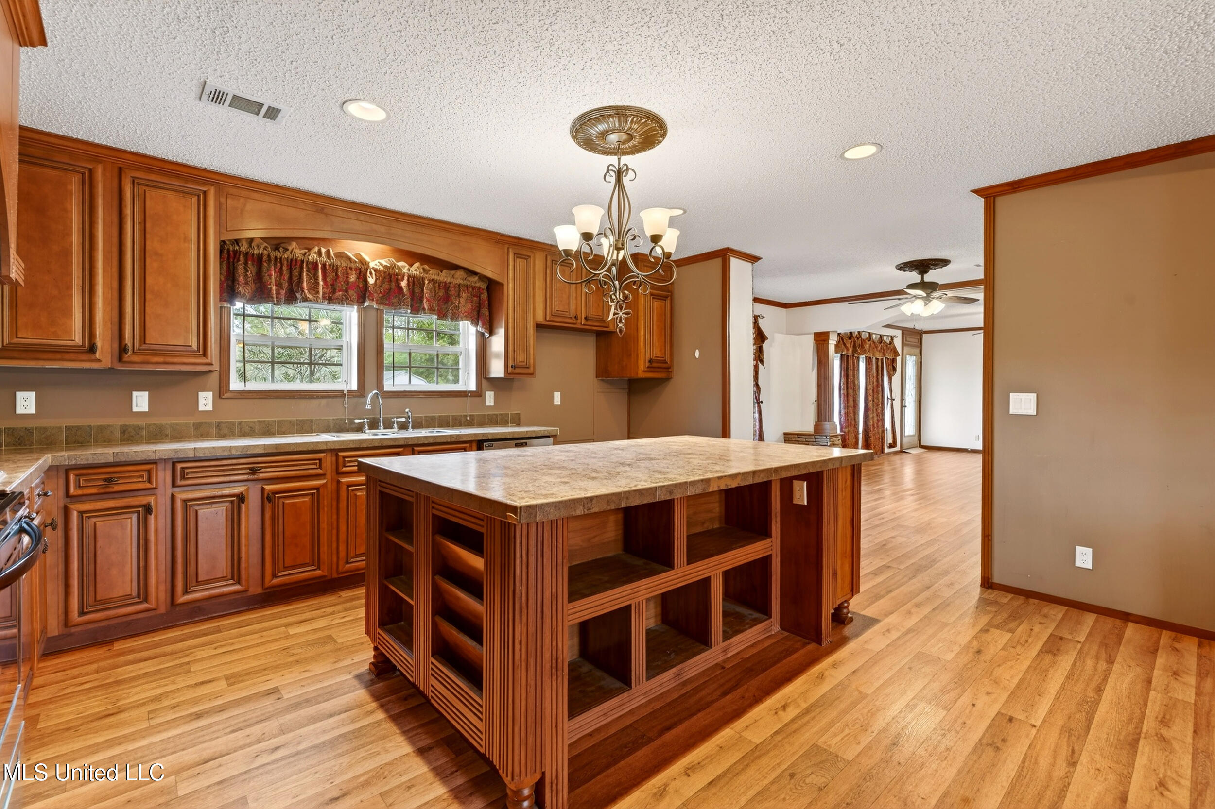 21041 Success Road Saucier, MS 39574 - Photo 18 of 59 18_kitchen 5