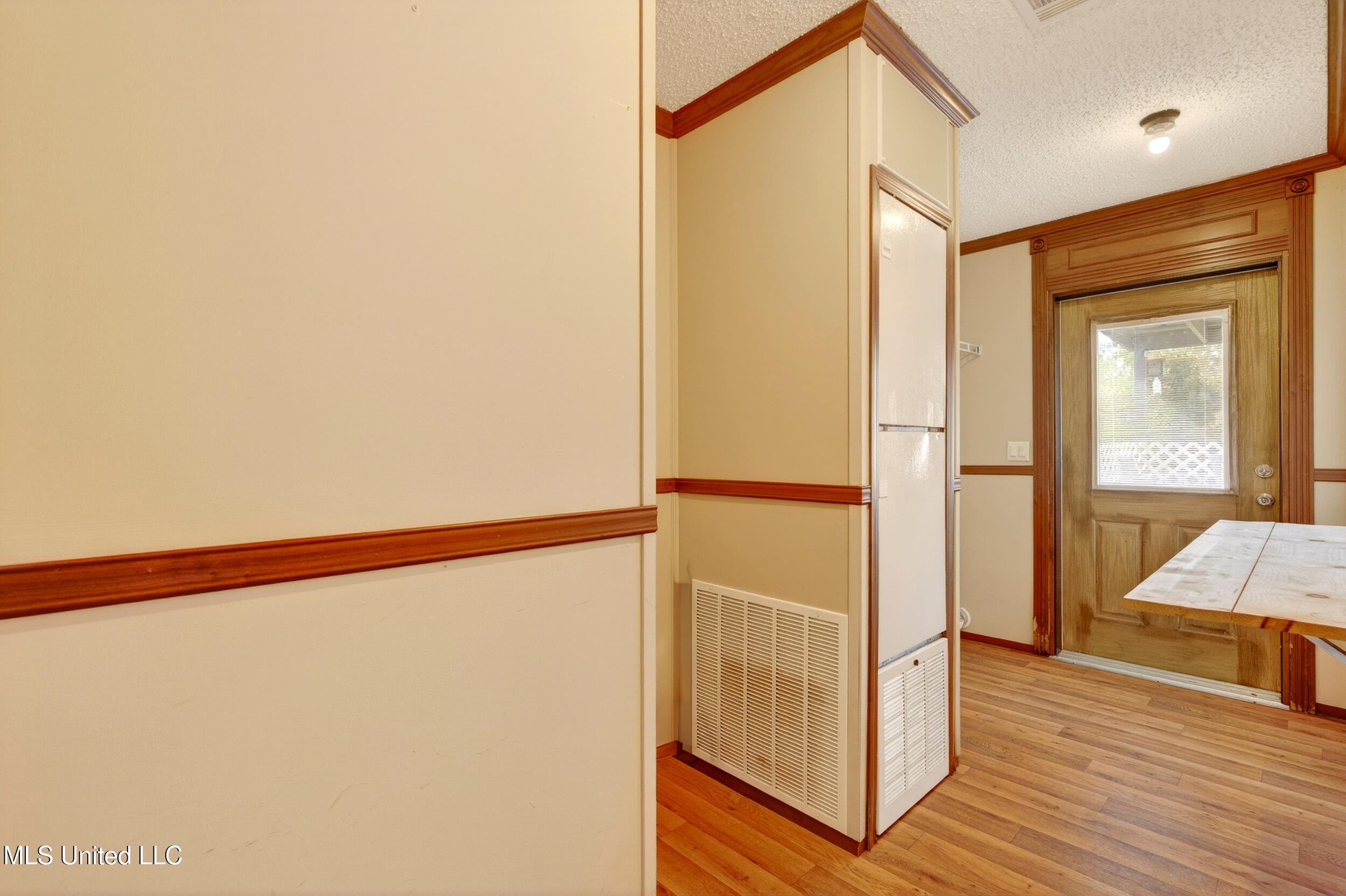 21041 Success Road Saucier, MS 39574 - Photo 42 of 59 42_laundry 1